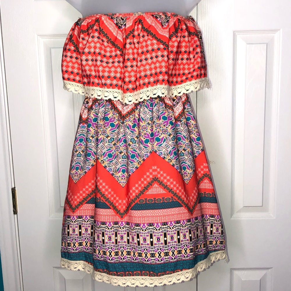 Candy Rose Strapless Top